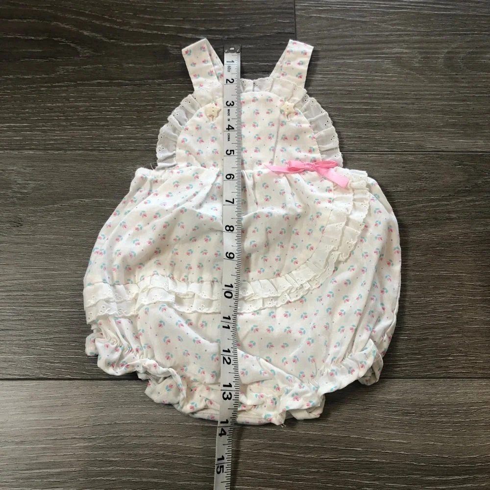 Healthtex Vintage Kids Clothing Baby Girls Floral Ruffle Outfit Size 9 Months